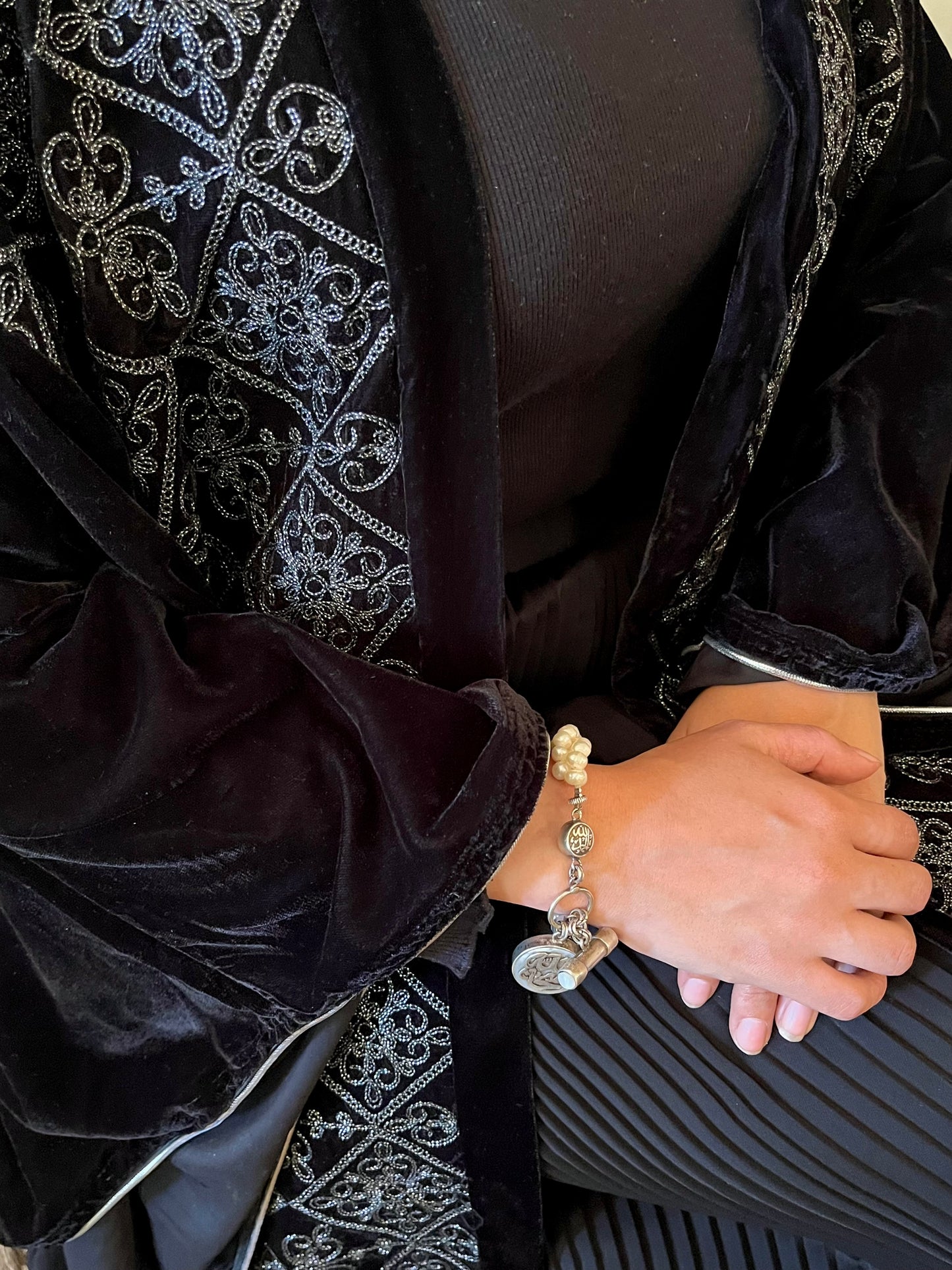 Noor Al Layali (Black Embroidery Velvet)