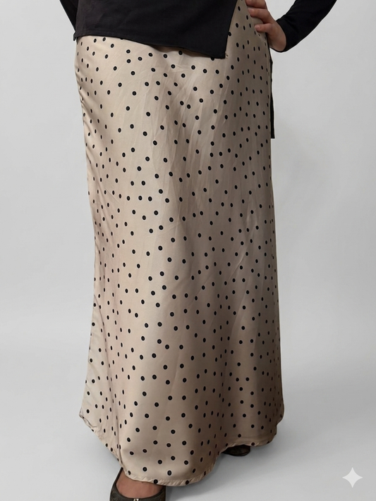 Silk Black Dots